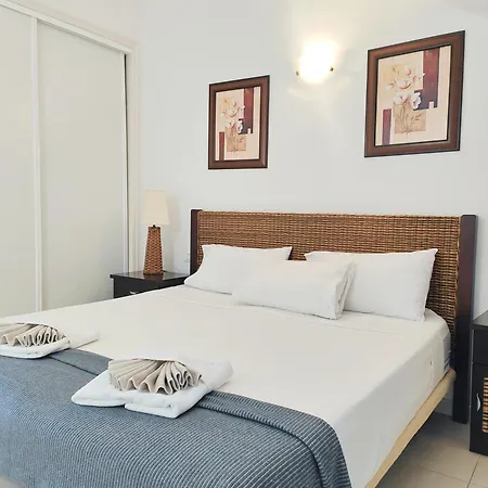 Duplex Michelle Parque Santiago I En Playa De Americas Daire